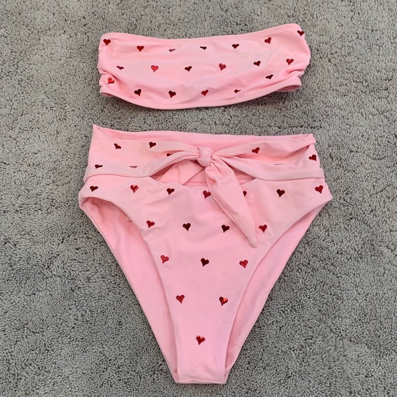 Beach Riot Heart Bikini - Picture 5 of 8